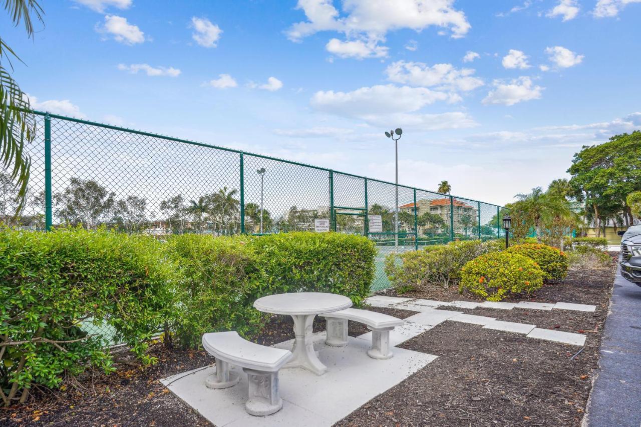 Bayshore Yacht & Tennis 216 Clearwater Beach Exterior foto